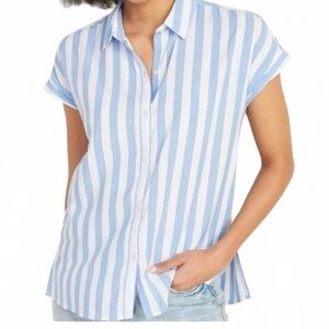 Old Navy Light Blue and White Striped Button Down Shirt